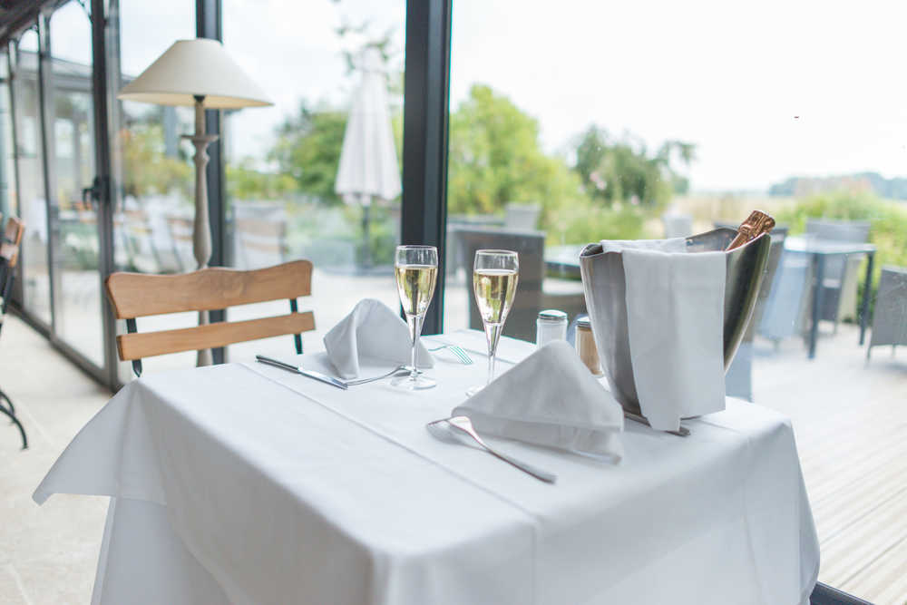 Family and dog friendly luxury hotel near Disneyland Paris